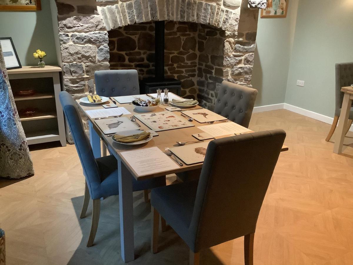 Little London Bed & Breakfast And Glamping Pod Hotel Abercraf Exterior photo