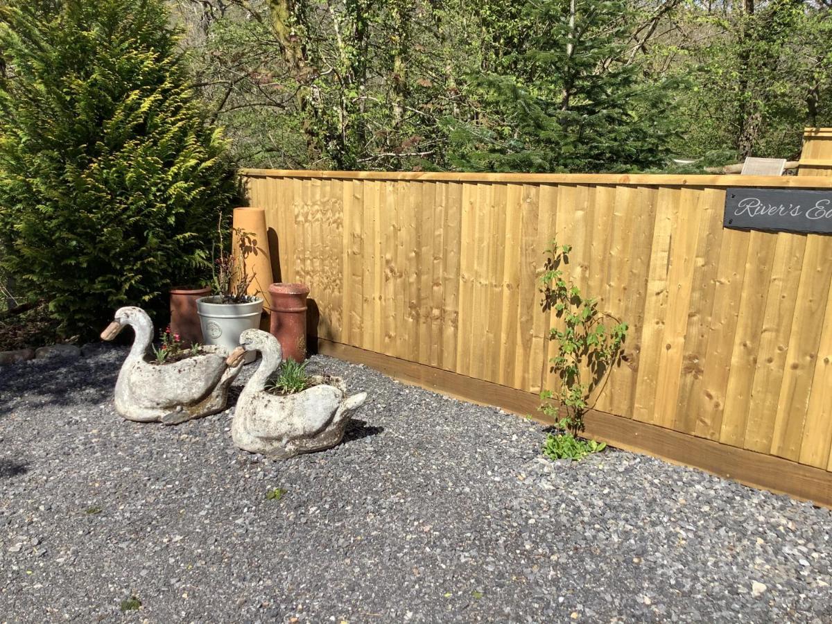 Little London Bed & Breakfast And Glamping Pod Hotel Abercraf Exterior photo
