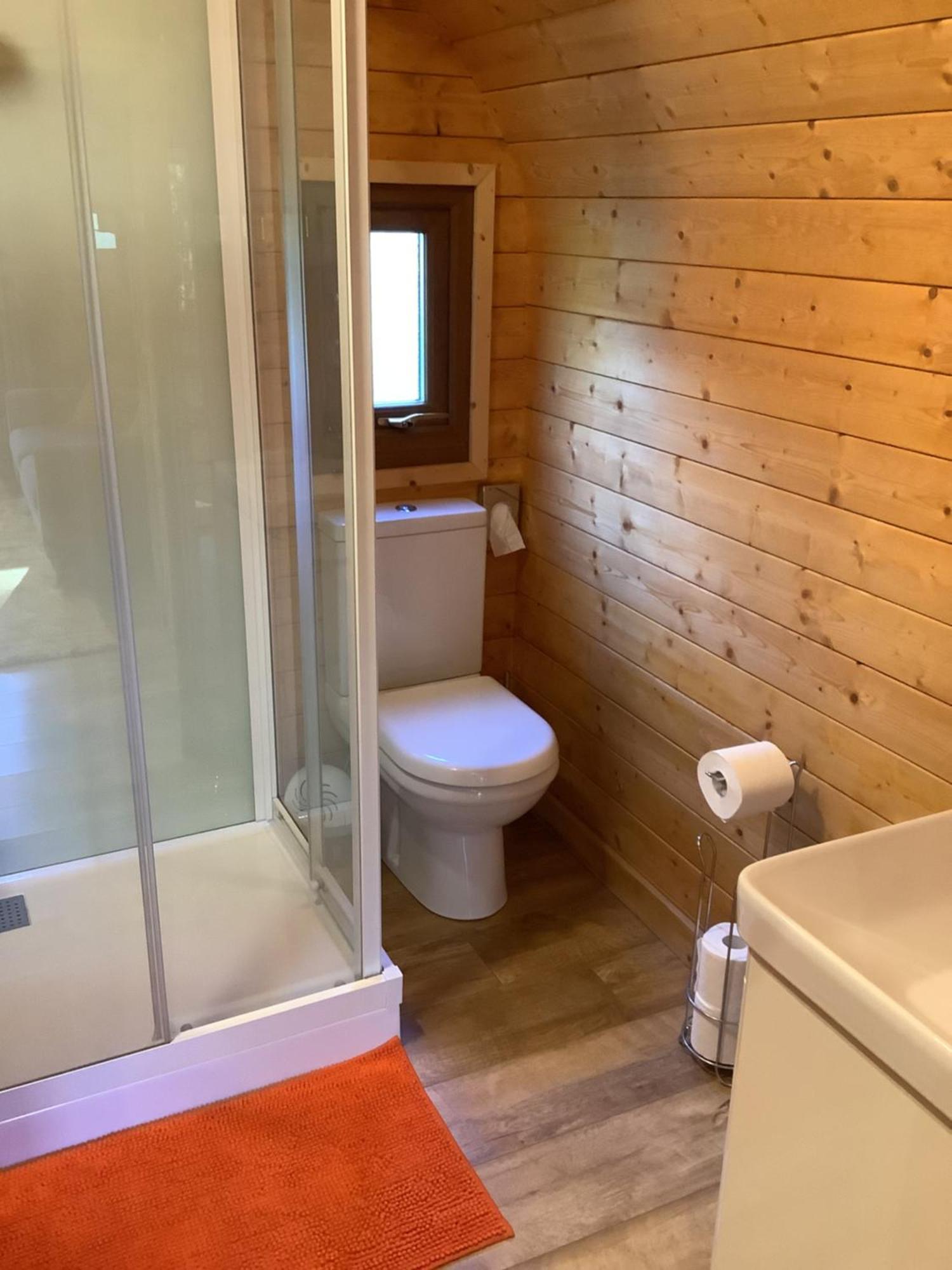 Little London Bed & Breakfast And Glamping Pod Hotel Abercraf Exterior photo