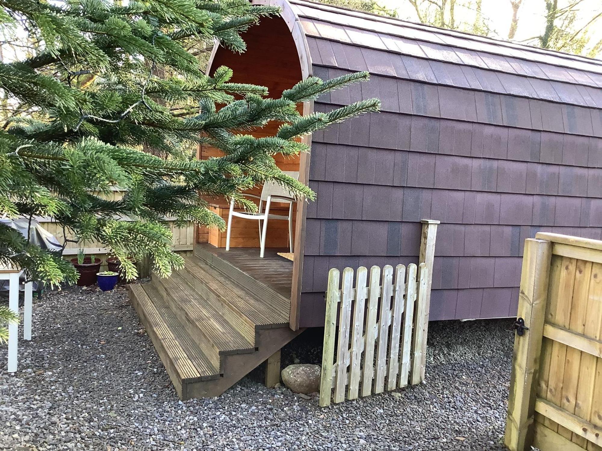 Little London Bed & Breakfast And Glamping Pod Hotel Abercraf Exterior photo